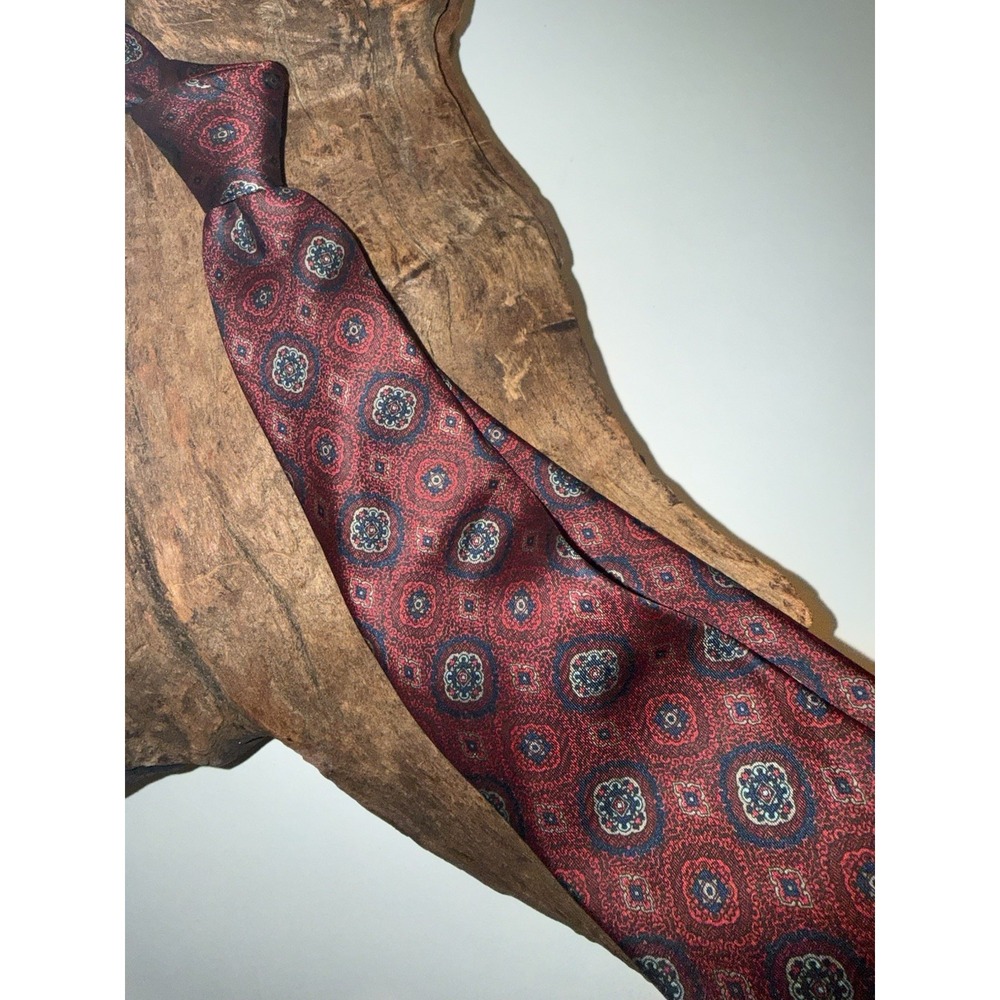 VTG Aquascutum Of London Medallion Men's 100% Silk Tie Made In London